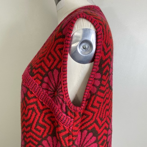 70s VINTAGE KNIT HIPPY VEST WITH DESIGNS AND FLOWERS 🌺 WITH A THICK WOVEN EDGE - Picture 11 of 12